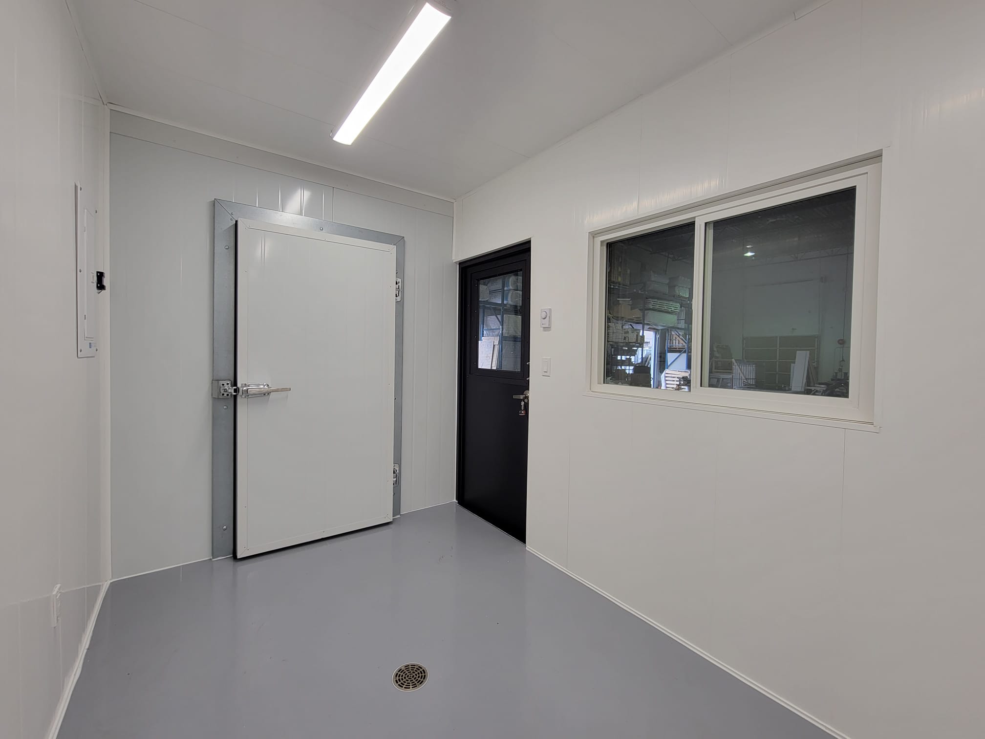 Food Processing Unit With Walk in Cooler - Tupcan Pty Ltd