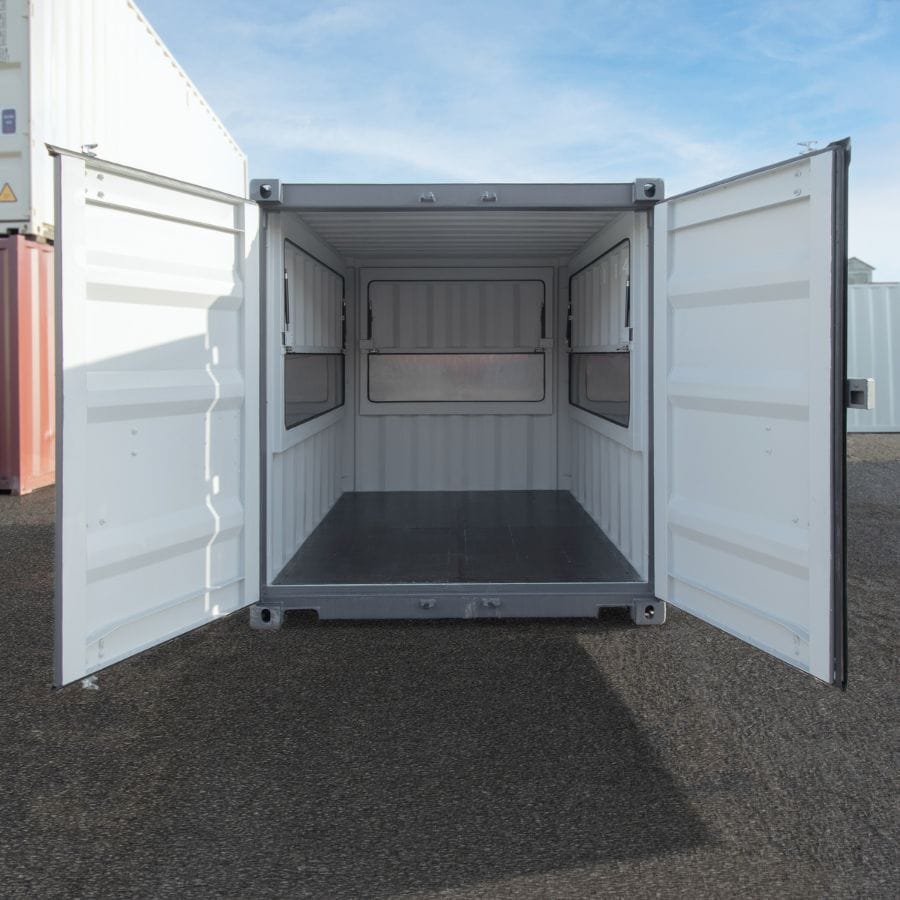 9′ “CAFÉ CUBE” - Tupcan Pty Ltd